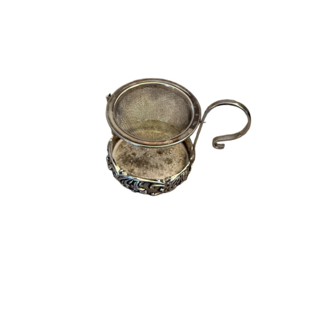 Vintage Silver Plated Swivel Tea Strainer 1999